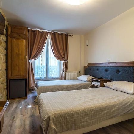 Hotel Clermont Montmartre Париж Екстер'єр фото