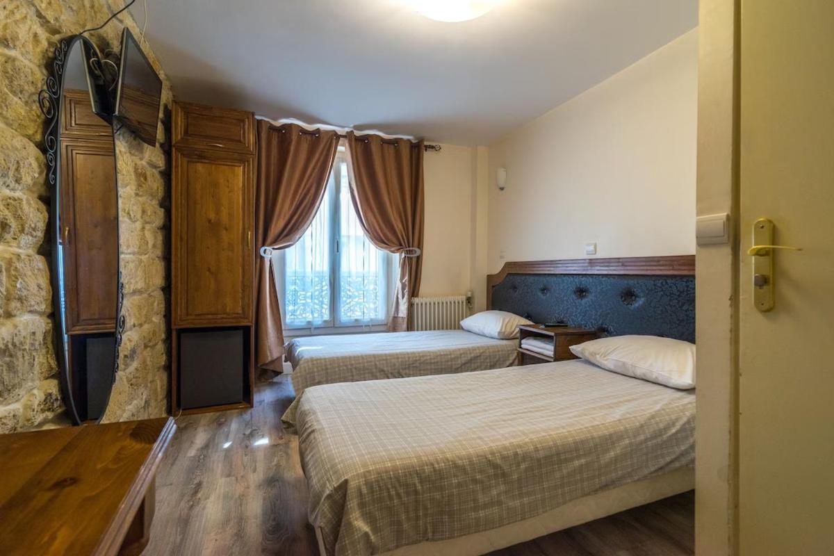 Hotel Clermont Montmartre Париж Екстер'єр фото